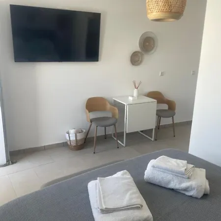 Апартаменты Chora Nest *